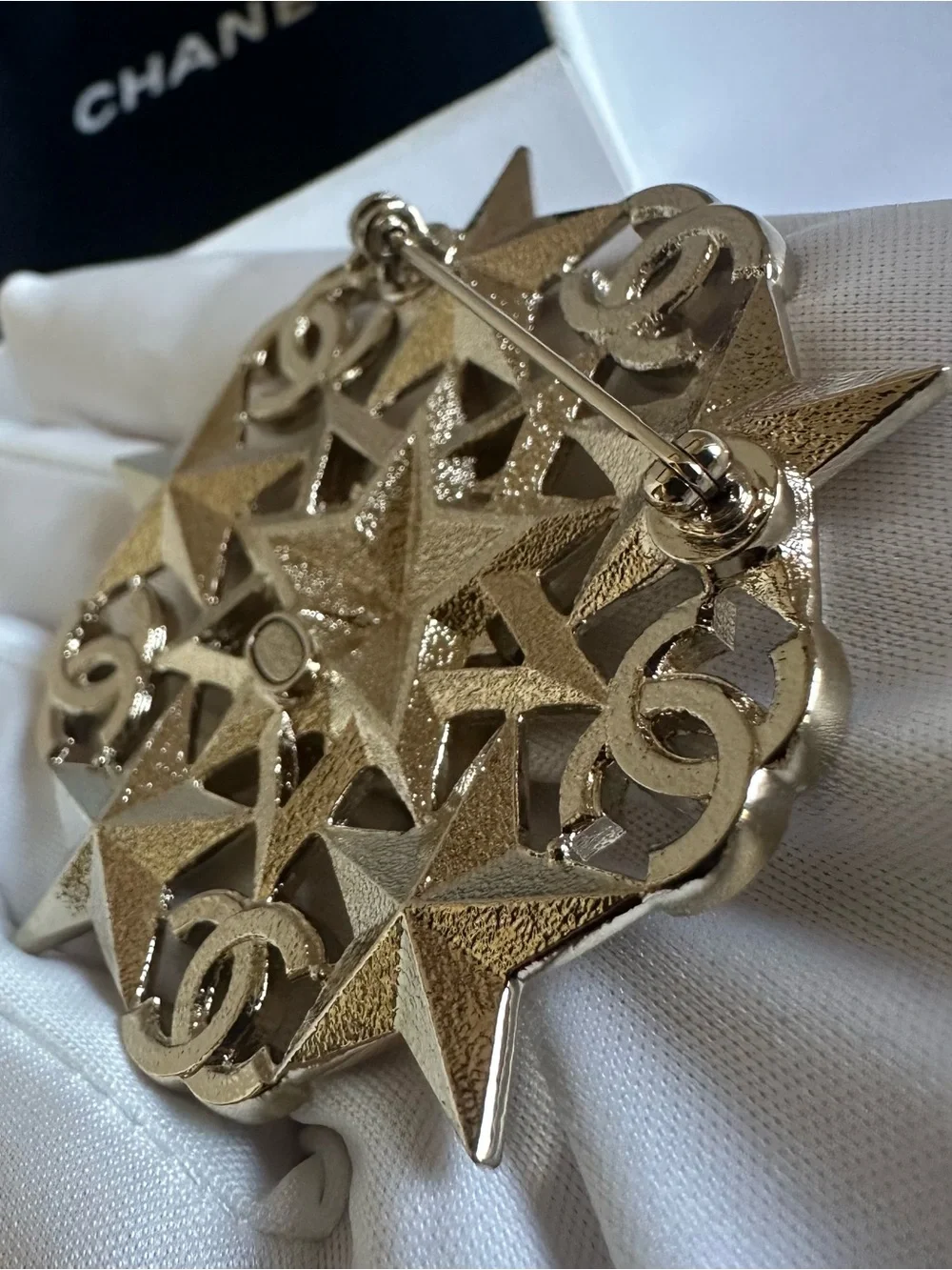 CHANEL authentic statement
